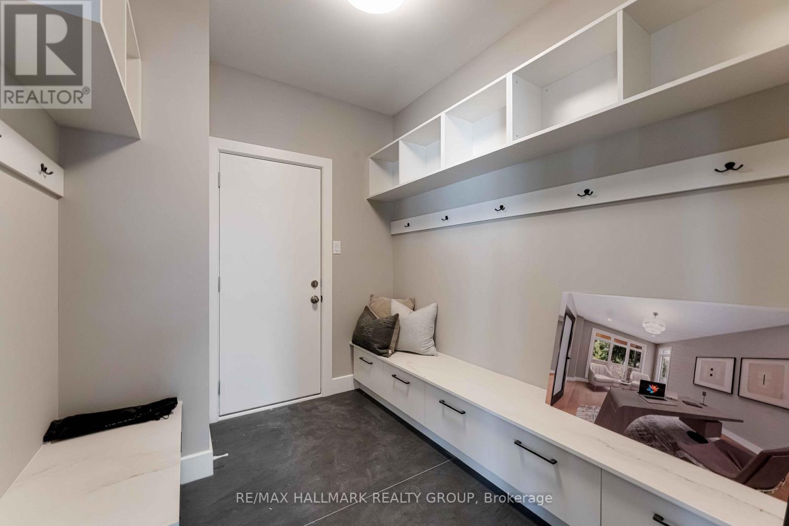 110 Theberge Private, Ottawa, Ontario  K2G 4T1 - Photo 6 - X12492900