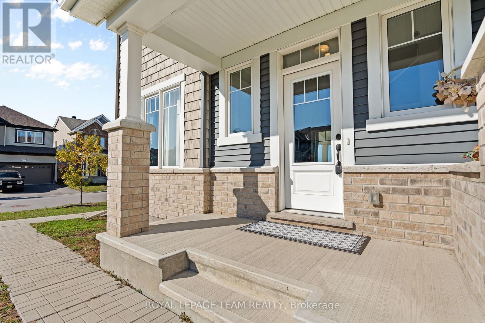 841 Regulus Ridge, Ottawa, Ontario  K2J 6S9 - Photo 4 - X12492908