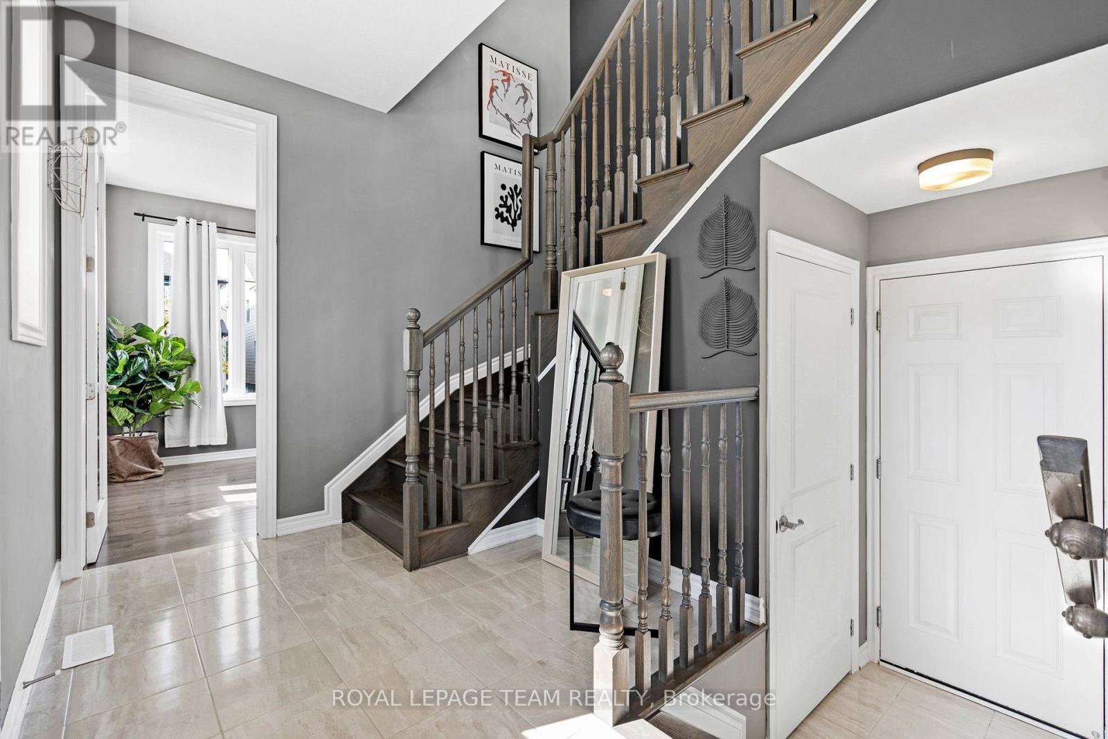 841 Regulus Ridge, Ottawa, Ontario  K2J 6S9 - Photo 6 - X12492908