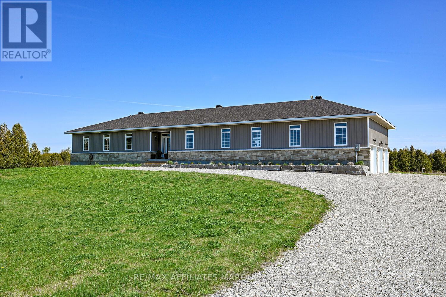 2064 Rosedale Road N, Montague, Ontario  K7A 0A2 - Photo 1 - X12492968