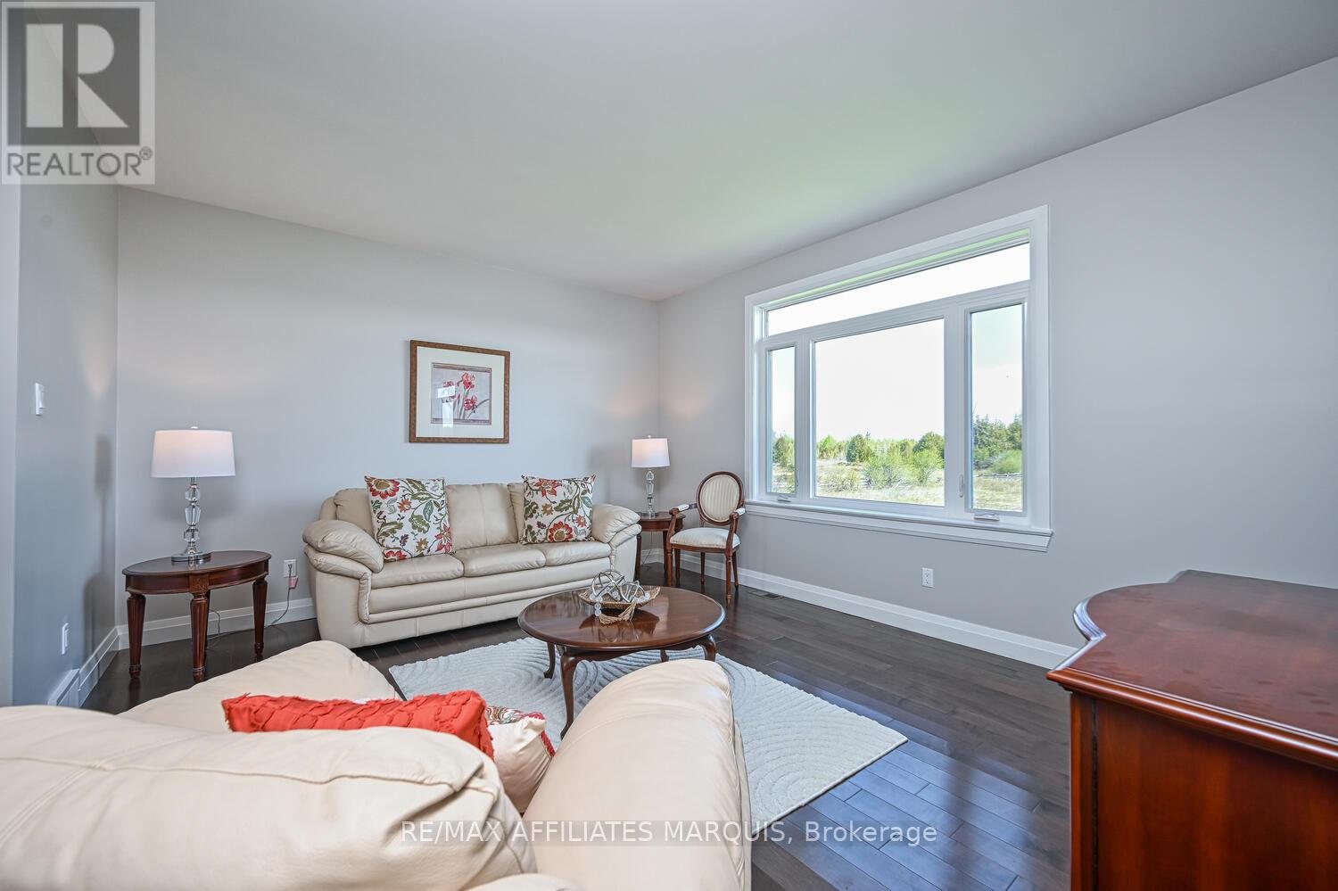 2064 Rosedale Road N, Montague, Ontario  K7A 0A2 - Photo 11 - X12492968