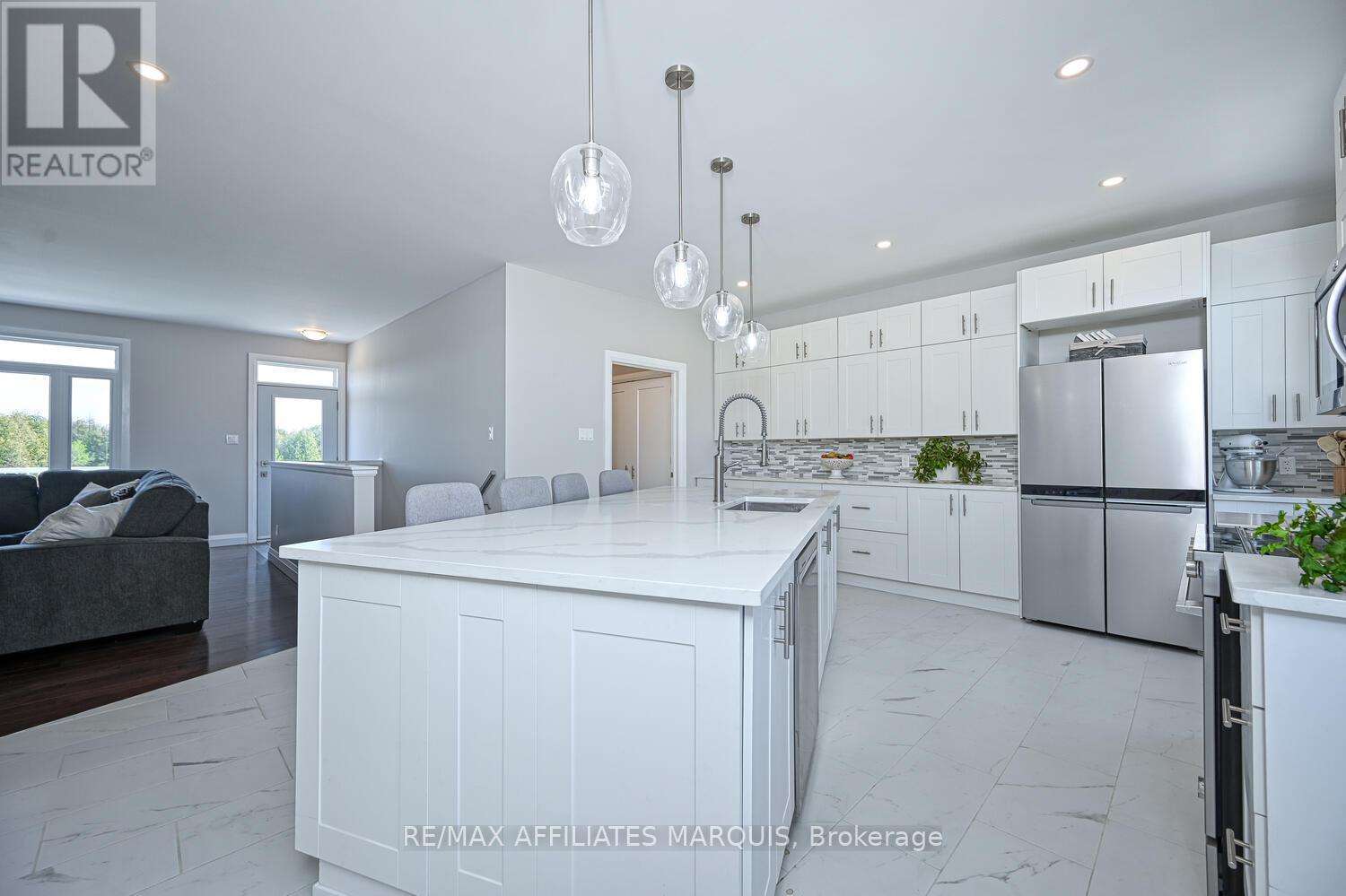 2064 Rosedale Road N, Montague, Ontario  K7A 0A2 - Photo 23 - X12492968