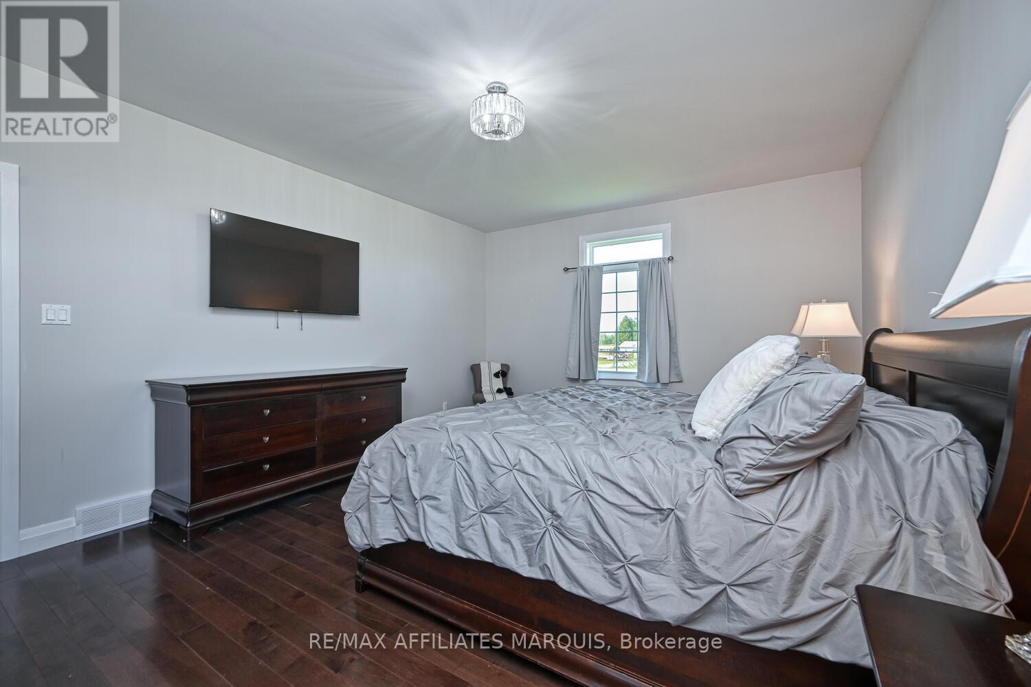 2064 Rosedale Road N, Montague, Ontario  K7A 0A2 - Photo 35 - X12492968