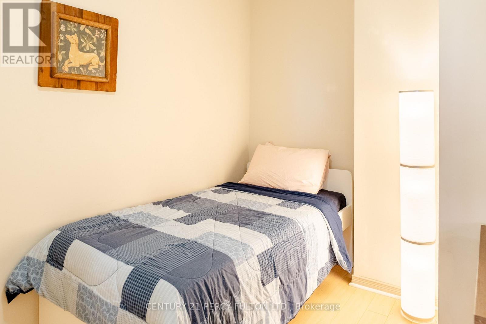 1204 - 393 King Street W, Toronto, Ontario  M5V 3G8 - Photo 11 - C12492596