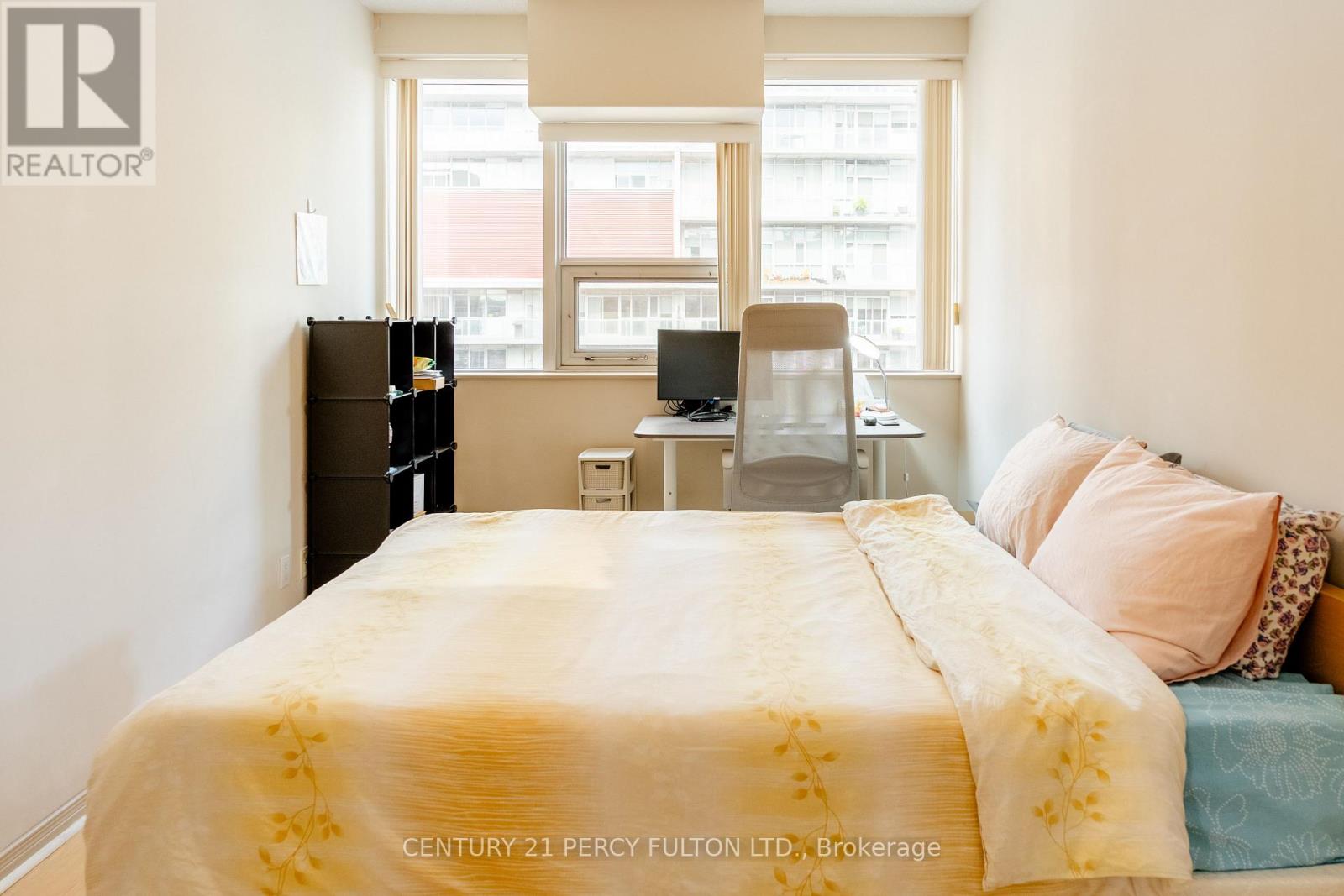 1204 - 393 King Street W, Toronto, Ontario  M5V 3G8 - Photo 31 - C12492596