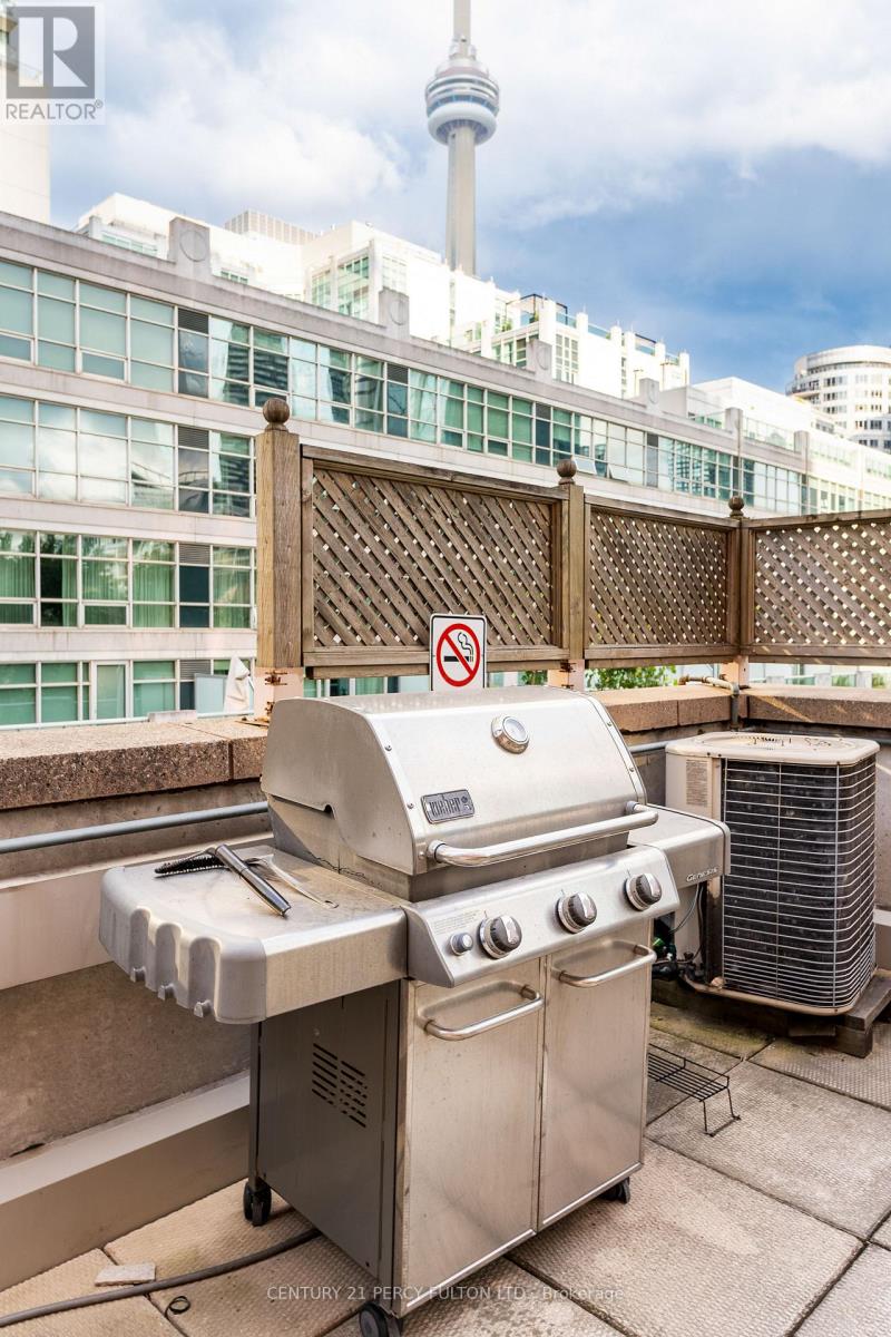 1204 - 393 King Street W, Toronto, Ontario  M5V 3G8 - Photo 36 - C12492596