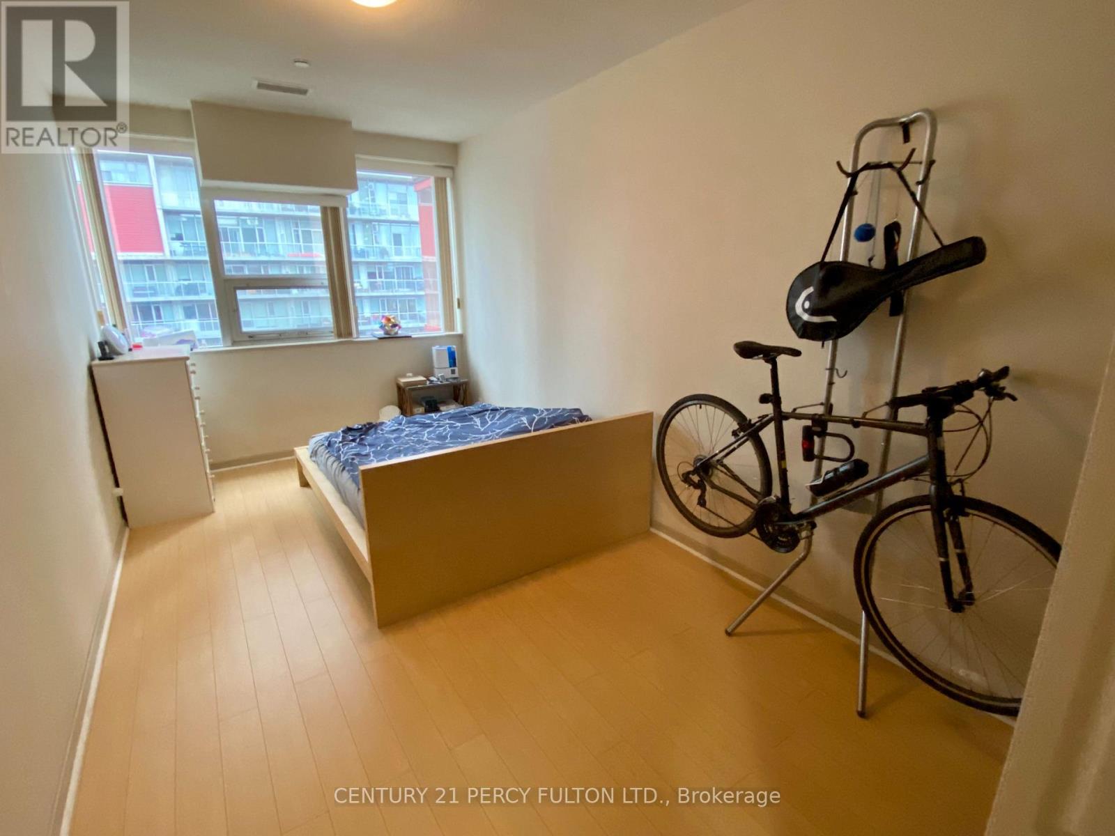 1204 - 393 King Street W, Toronto, Ontario  M5V 3G8 - Photo 9 - C12492596