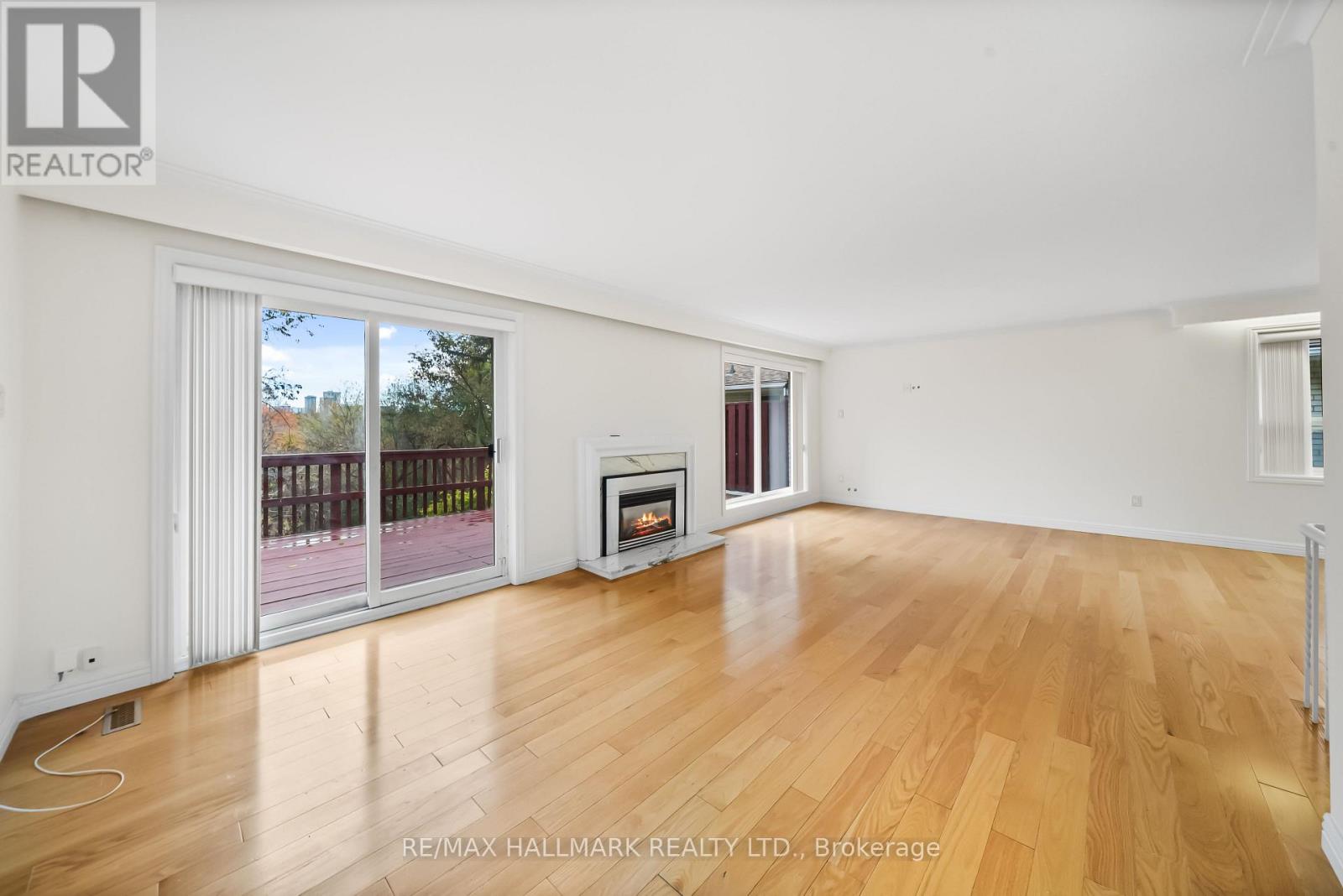 109 Banstock Drive, Toronto, Ontario  M2K 2H7 - Photo 8 - C12492598