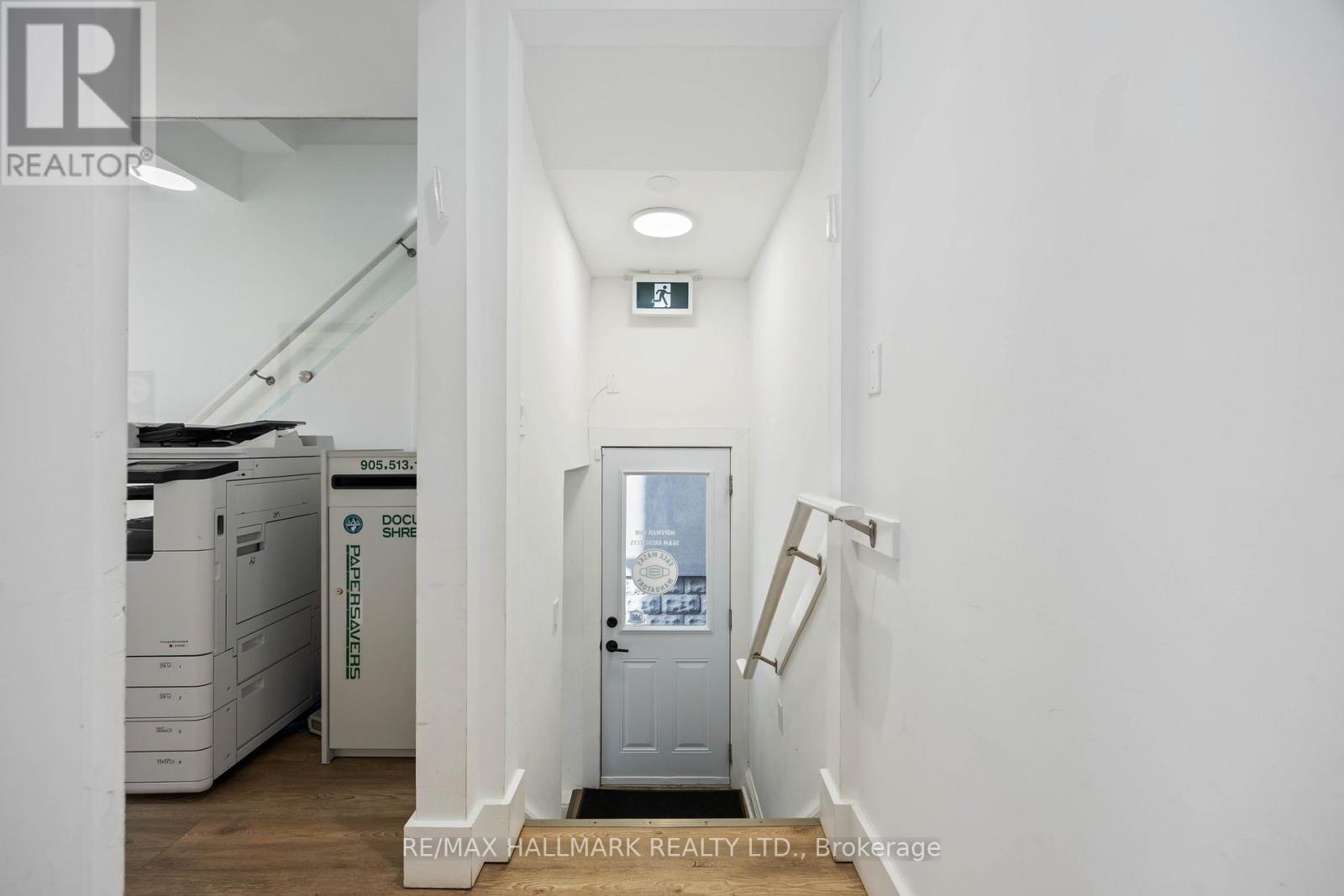 193 Roe Avenue, Toronto, Ontario  M5M 2J1 - Photo 10 - C12492614