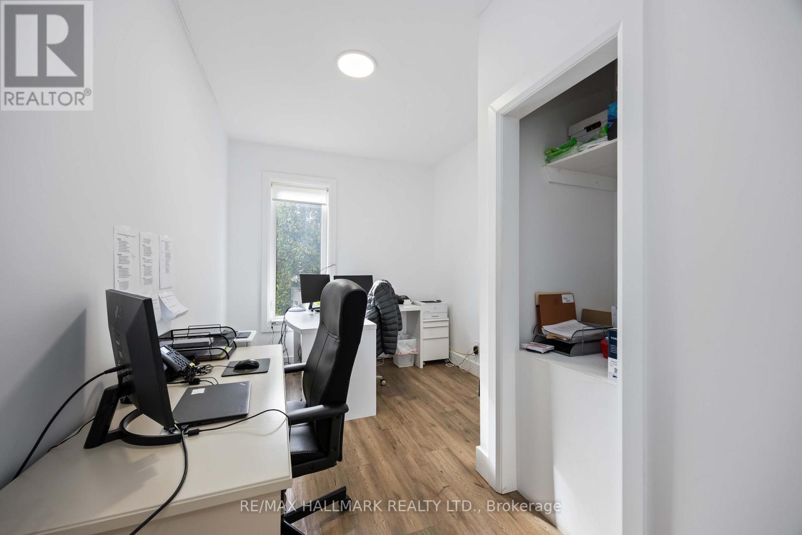 193 Roe Avenue, Toronto, Ontario  M5M 2J1 - Photo 21 - C12492614