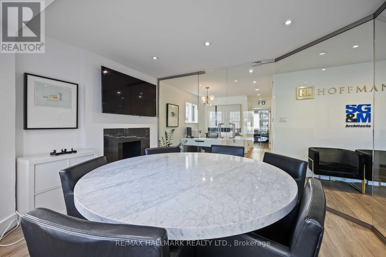 193 Roe Avenue, Toronto, Ontario  M5M 2J1 - Photo 5 - C12492614