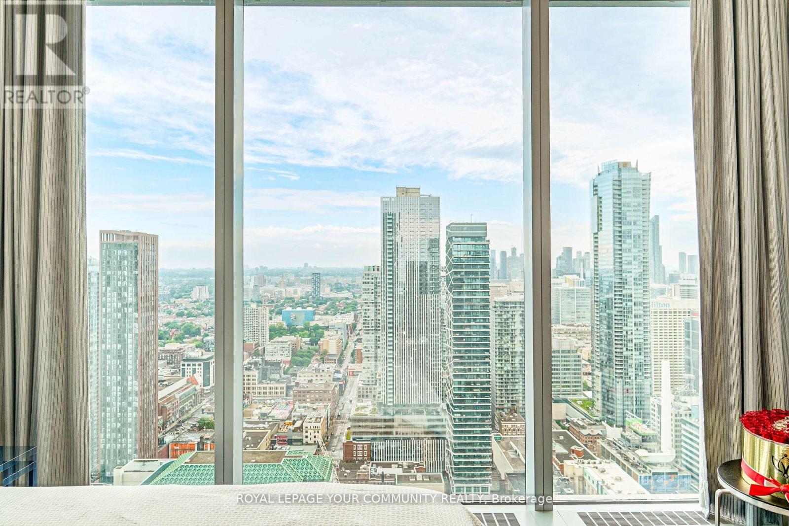 3903 - 183 Wellington Street W, Toronto, Ontario  M5V 0A1 - Photo 18 - C12492722