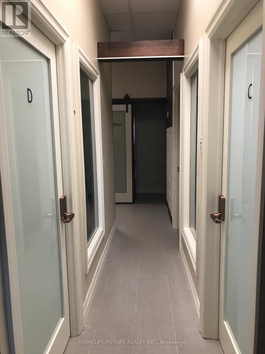 209 - 5409 Yonge Street, Toronto, Ontario  M2N 2G7 - Photo 4 - C12492742