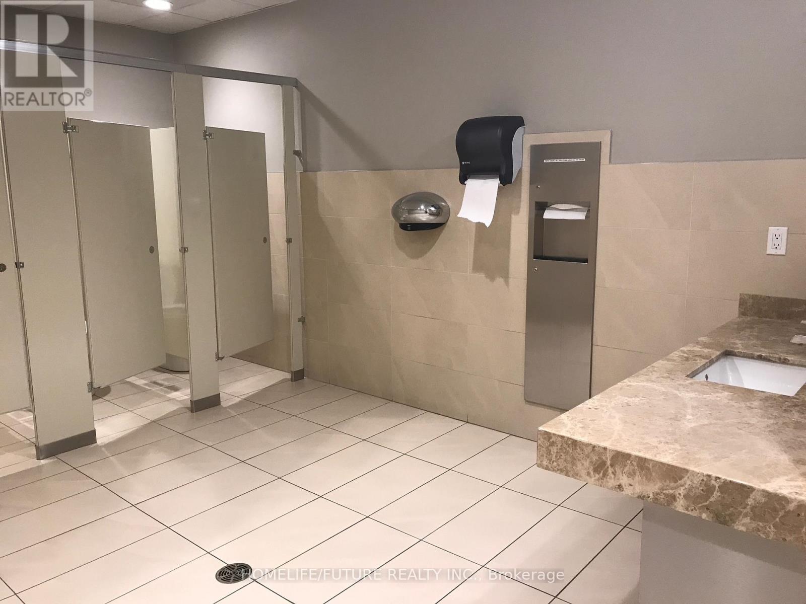 209 - 5409 Yonge Street, Toronto, Ontario  M2N 2G7 - Photo 9 - C12492742