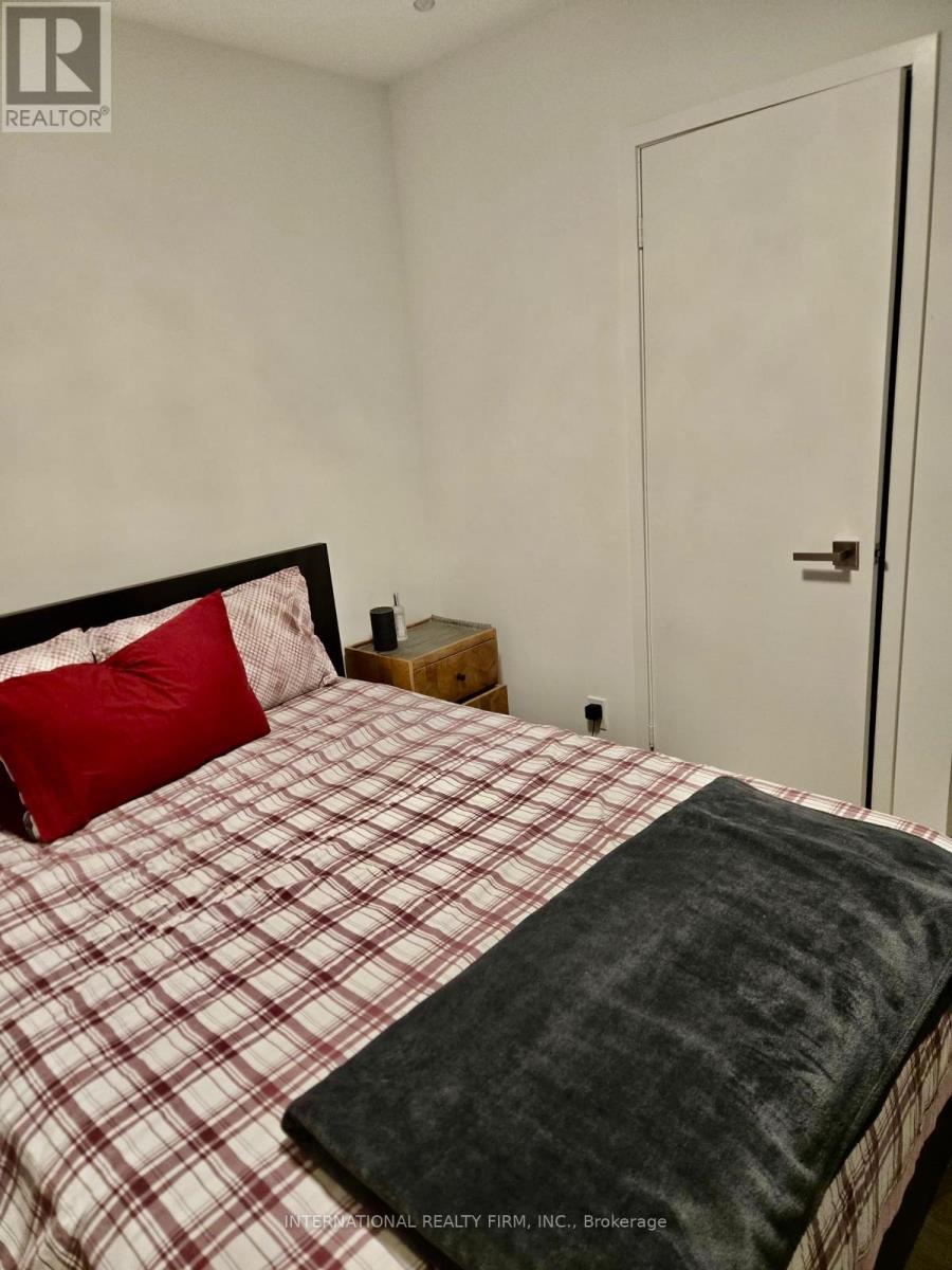 401 - 30 Tretti Way, Toronto, Ontario  M3H 0E3 - Photo 7 - C12492776