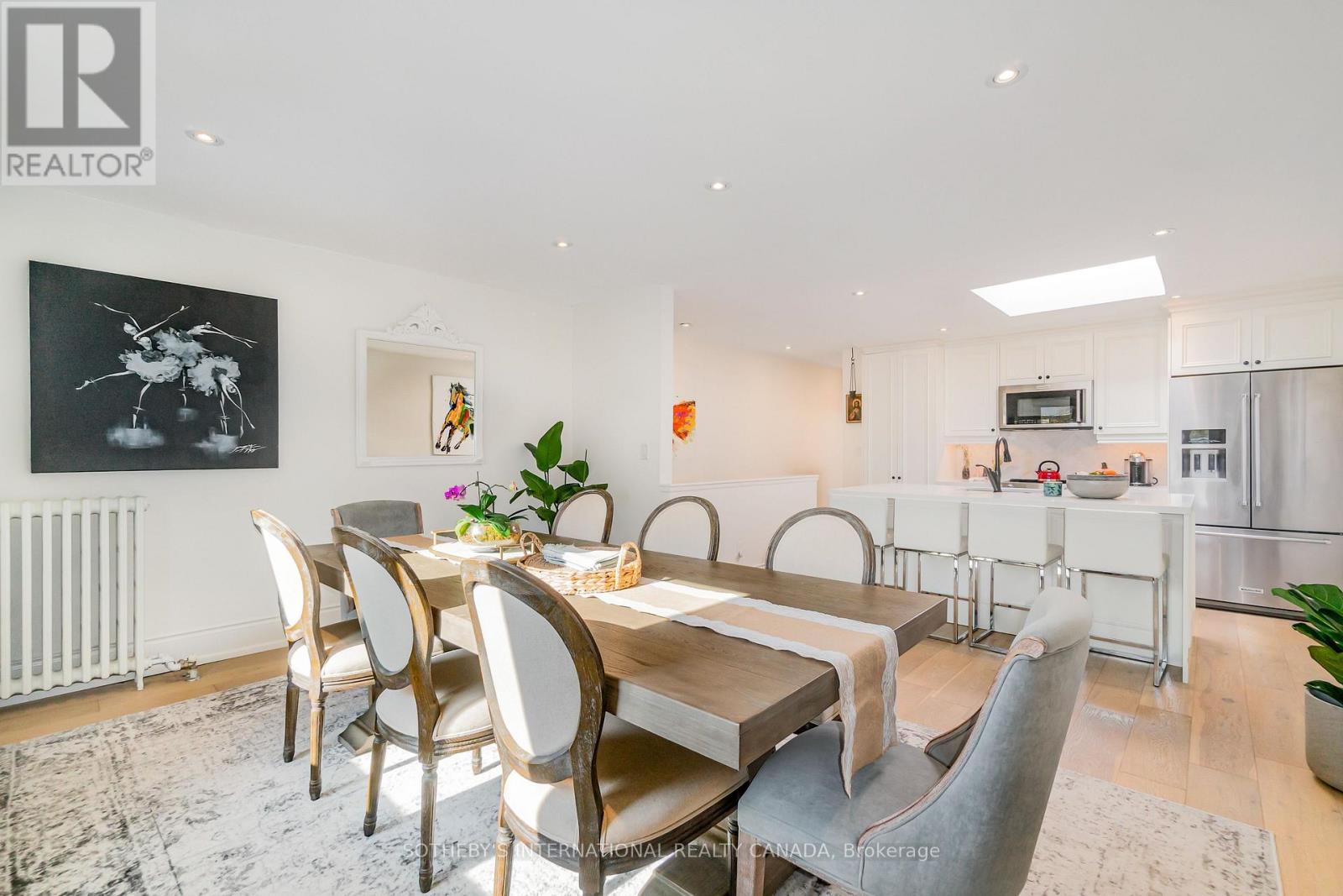 Upper - 466 Sammon Avenue, Toronto, Ontario  M4J 2B2 - Photo 11 - E12492686