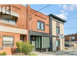 UPPER - 466 SAMMON AVENUE, Toronto, Ontario