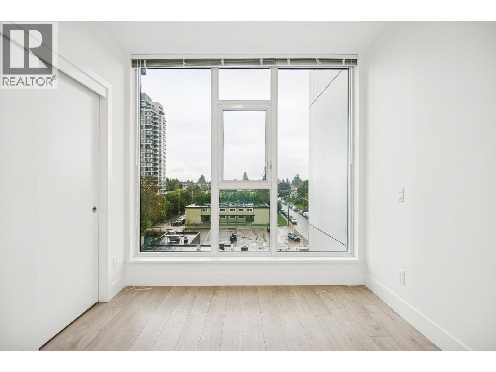 510 7358 EDMONDS STREET