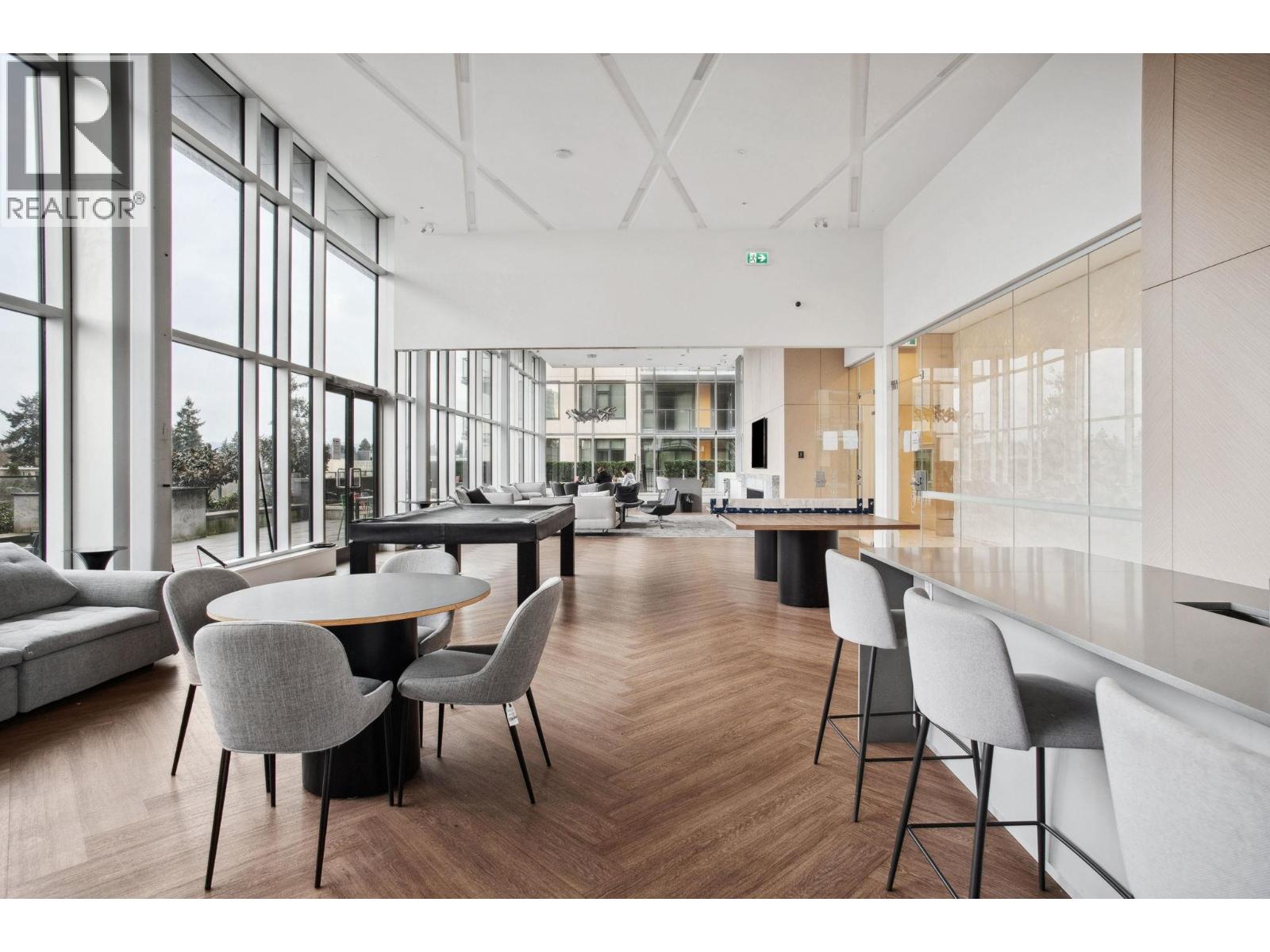 510 7358 EDMONDS STREET