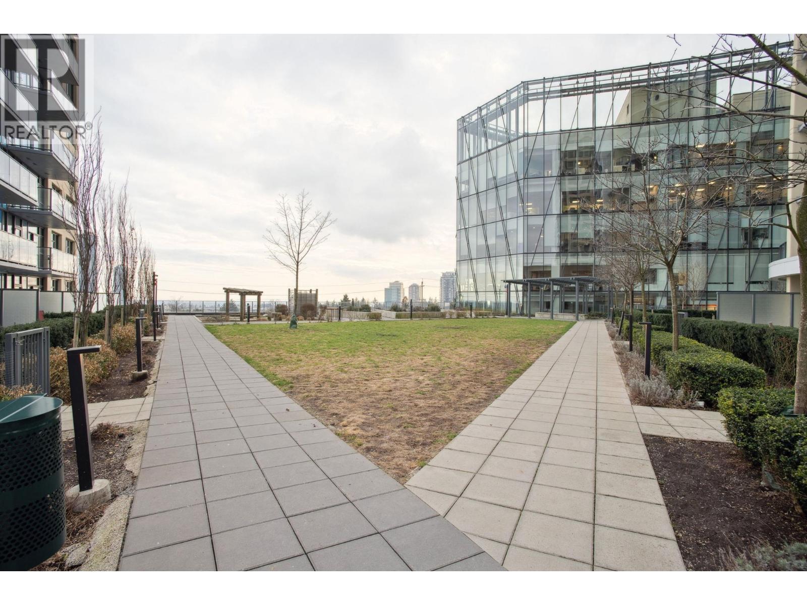 510 7358 EDMONDS STREET