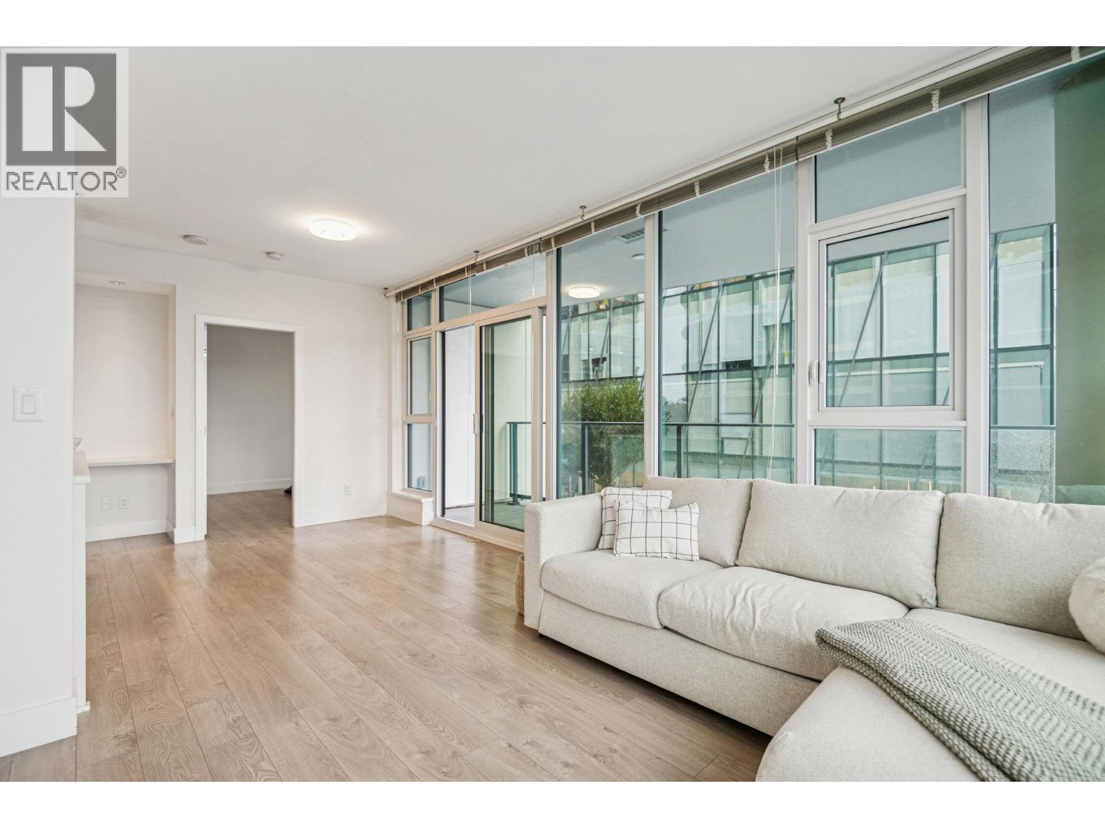 510 7358 EDMONDS STREET