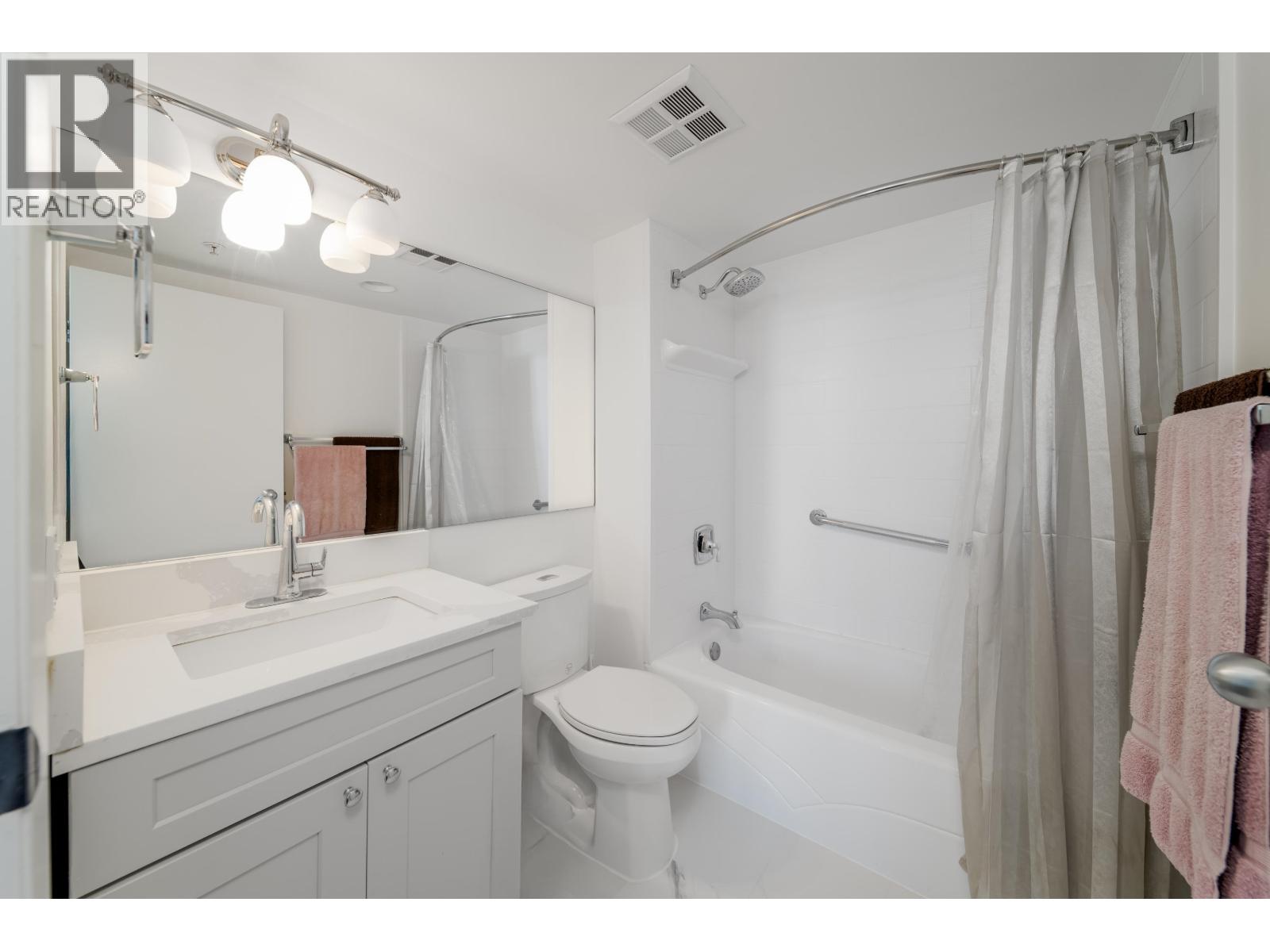 1808 1188 Howe Street, Vancouver, British Columbia  V6Z 2S8 - Photo 12 - R3063359