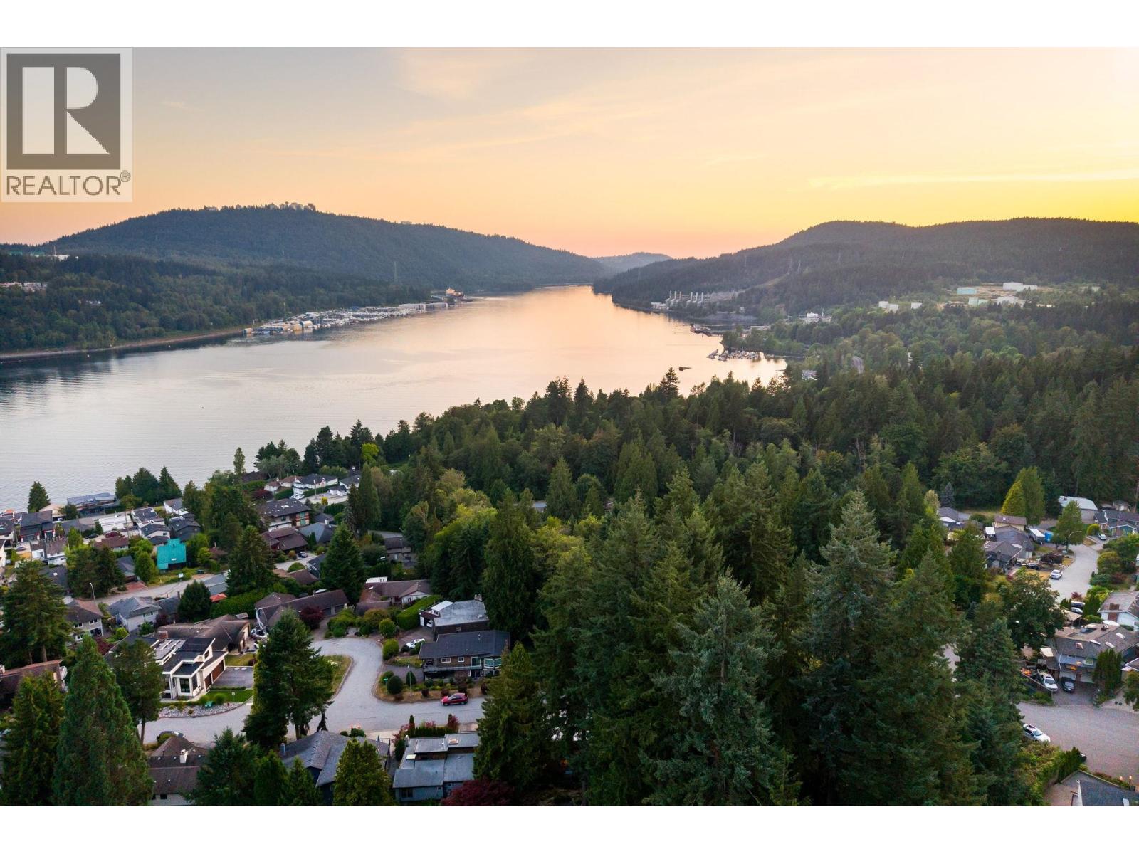 159 Roe Drive, Port Moody, British Columbia  V3H 3M9 - Photo 30 - R3063364