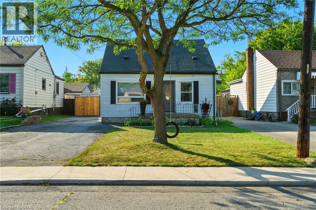 347 Weir Street N, Hamilton, Ontario  L8H 5G6 - Photo 2 - 40768057