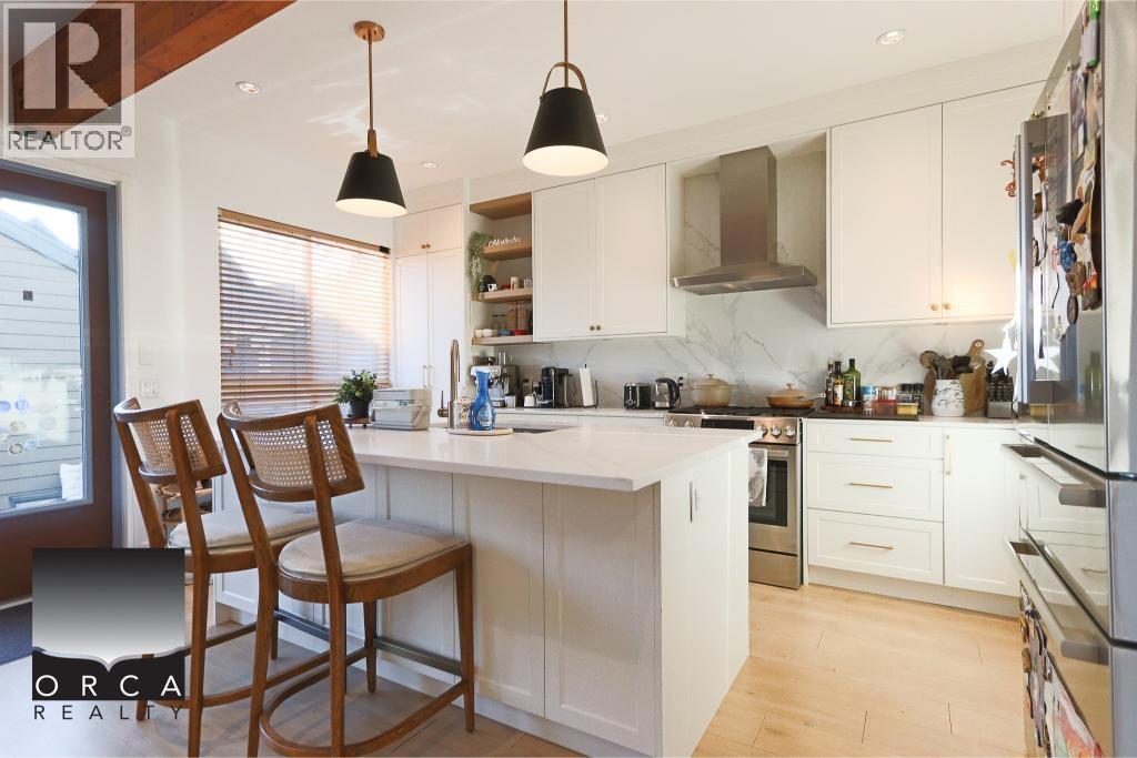 210 Furness Street, New Westminster, British Columbia  V3M 5B1 - Photo 6 - R3063373