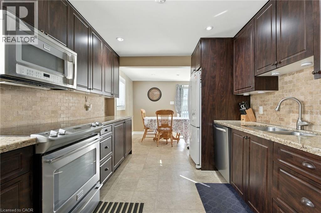 347 Weir Street N, Hamilton, Ontario  L8H 5G6 - Photo 16 - 40768057