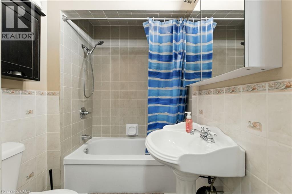 347 Weir Street N, Hamilton, Ontario  L8H 5G6 - Photo 29 - 40768057