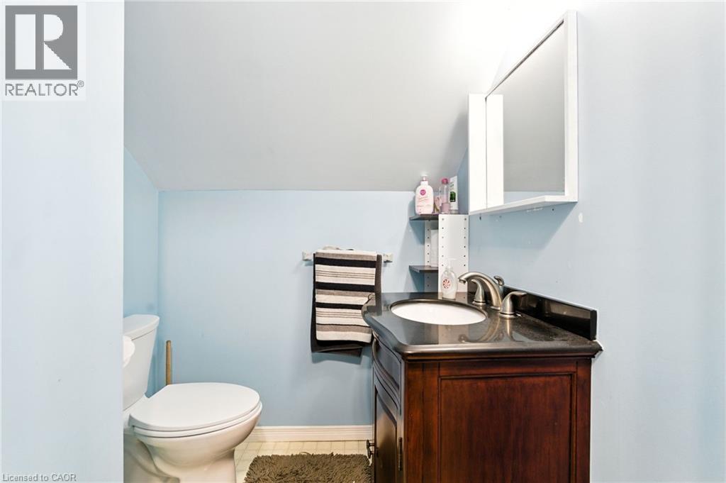 347 Weir Street N, Hamilton, Ontario  L8H 5G6 - Photo 34 - 40768057