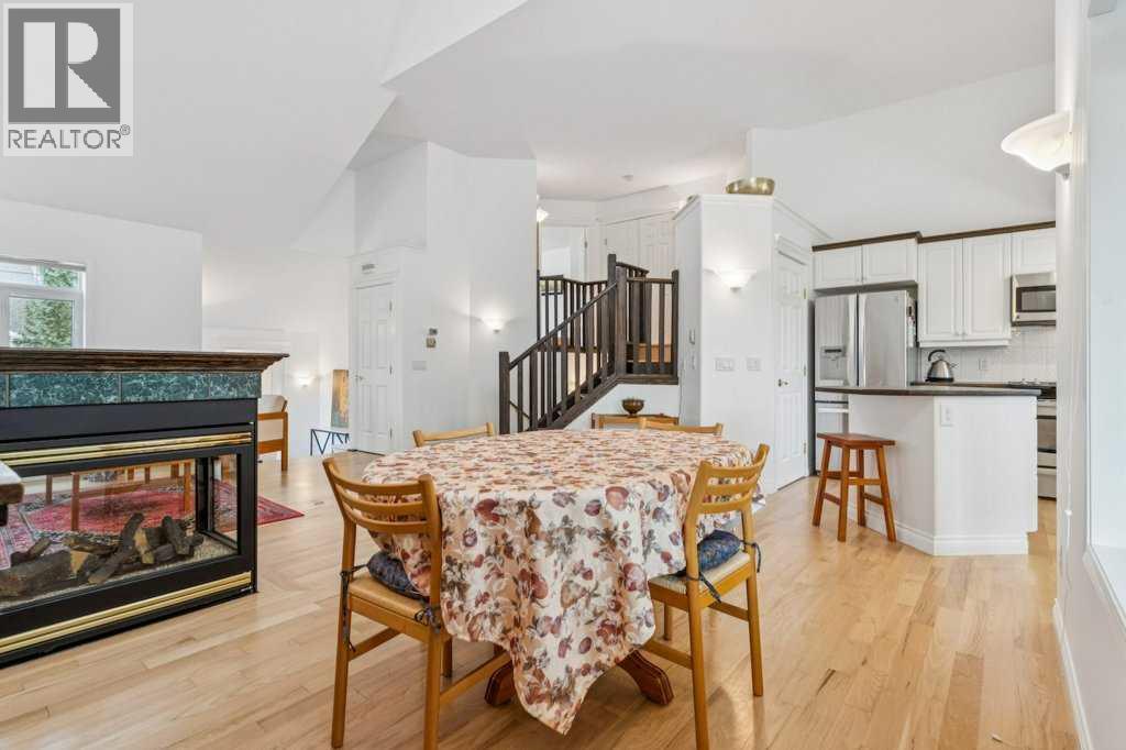 18 Varsity Estates Park Nw, Calgary, Alberta  T3A 6A4 - Photo 5 - A2243682