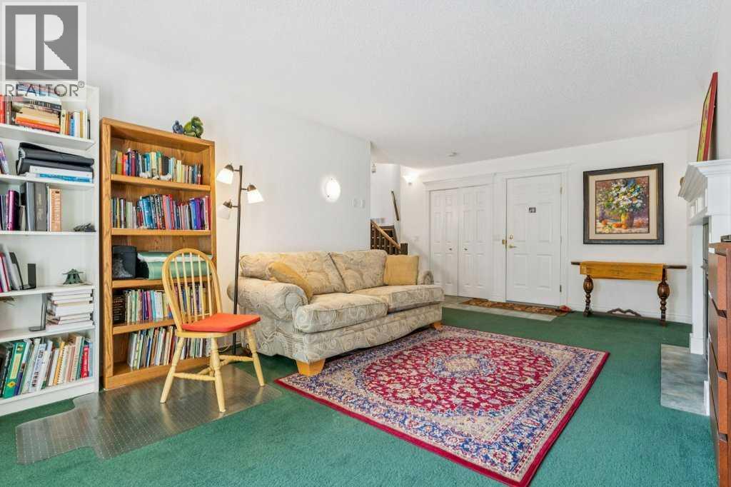 18 Varsity Estates Park Nw, Calgary, Alberta  T3A 6A4 - Photo 23 - A2243682