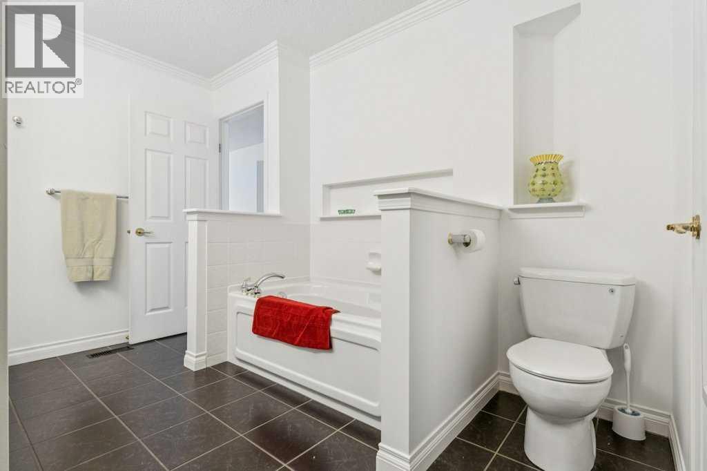 18 Varsity Estates Park Nw, Calgary, Alberta  T3A 6A4 - Photo 16 - A2243682