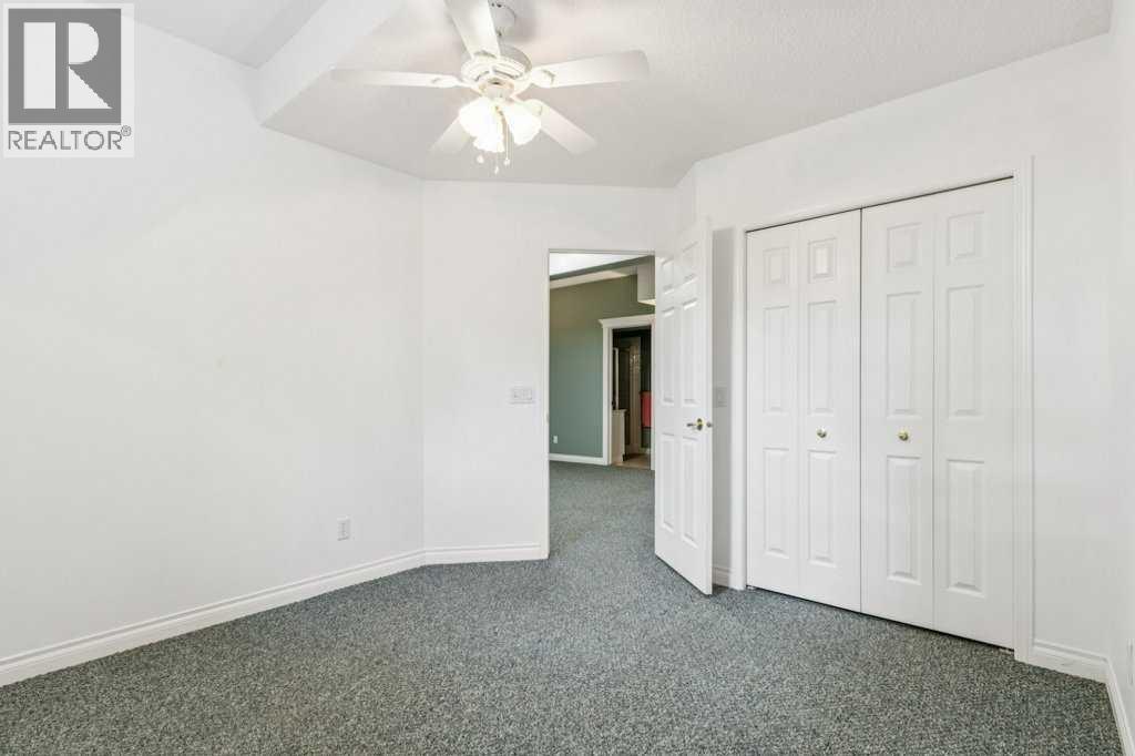 18 Varsity Estates Park Nw, Calgary, Alberta  T3A 6A4 - Photo 29 - A2243682