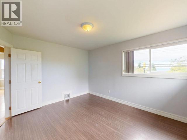 4844 Joyce Ave, Powell River, British Columbia   - Photo 6 - 19107