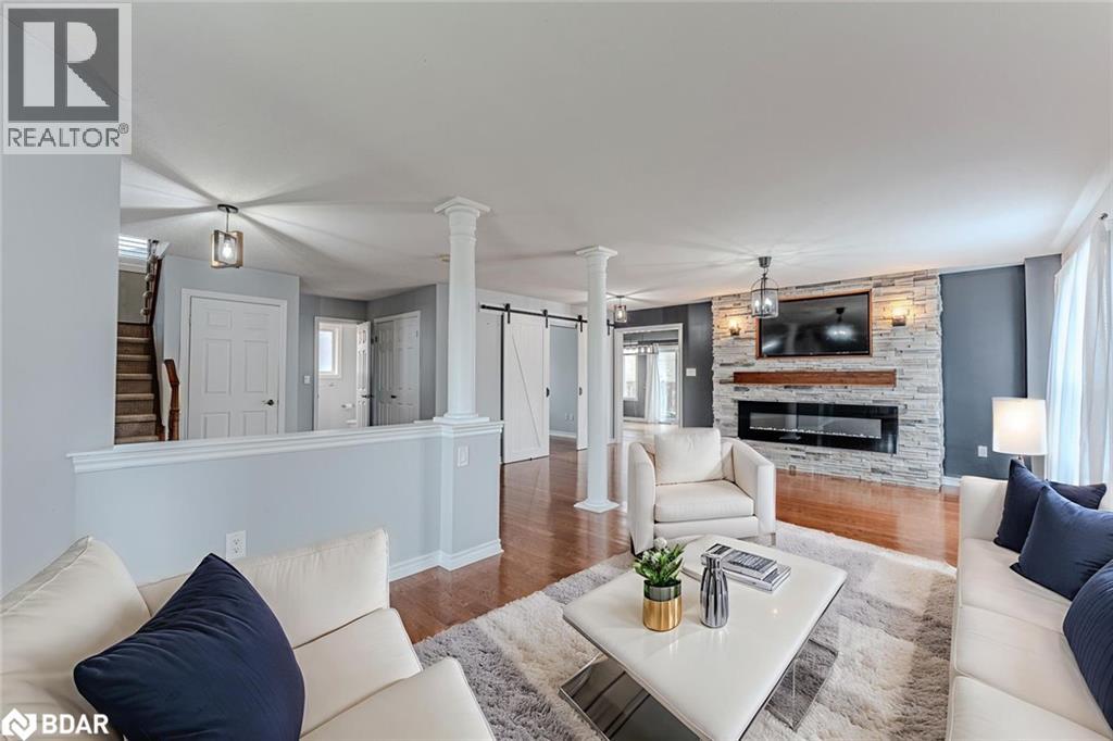 63 Wismer Avenue, Barrie, Ontario  L4N 9T9 - Photo 5 - 40781274