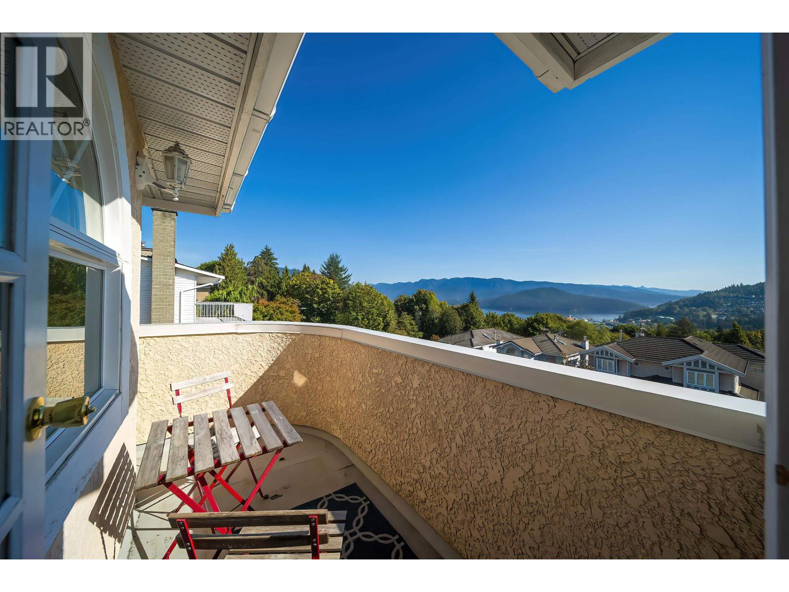 125 N Warwick Avenue, Burnaby, British Columbia  V5B 1K8 - Photo 24 - R3050235