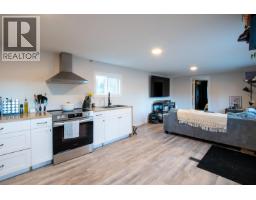 9 10180 HART HIGHWAY