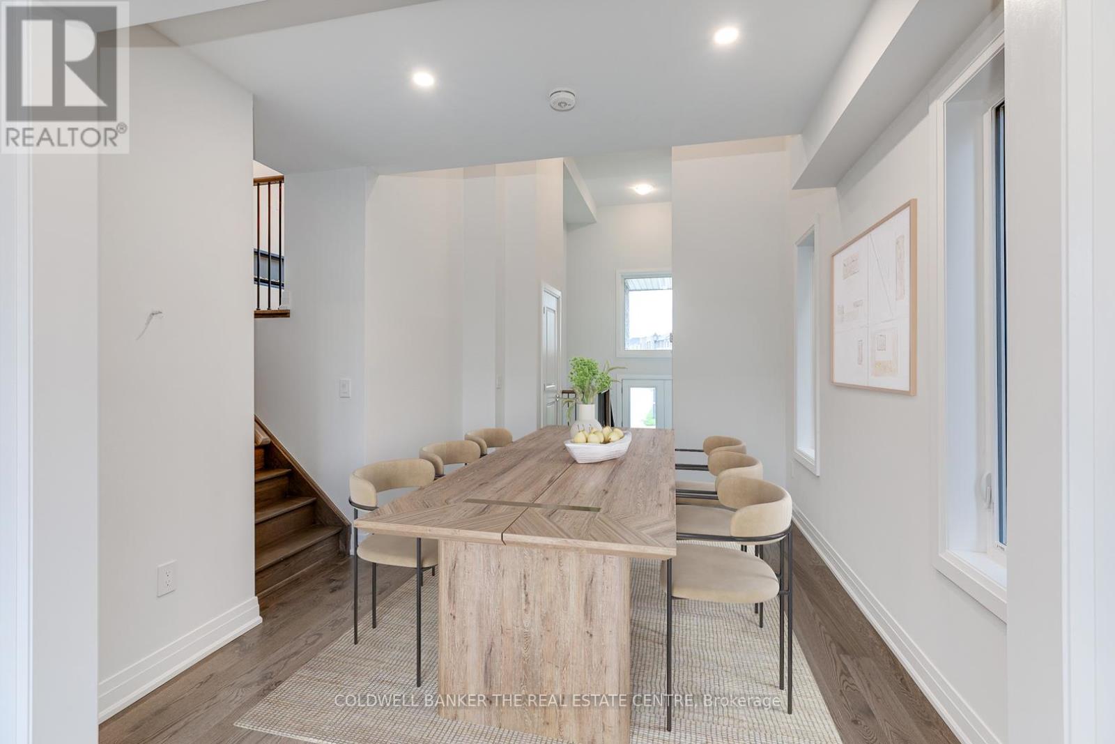 549 New England Court, Newmarket, Ontario  L3X 2Z2 - Photo 12 - N12492612