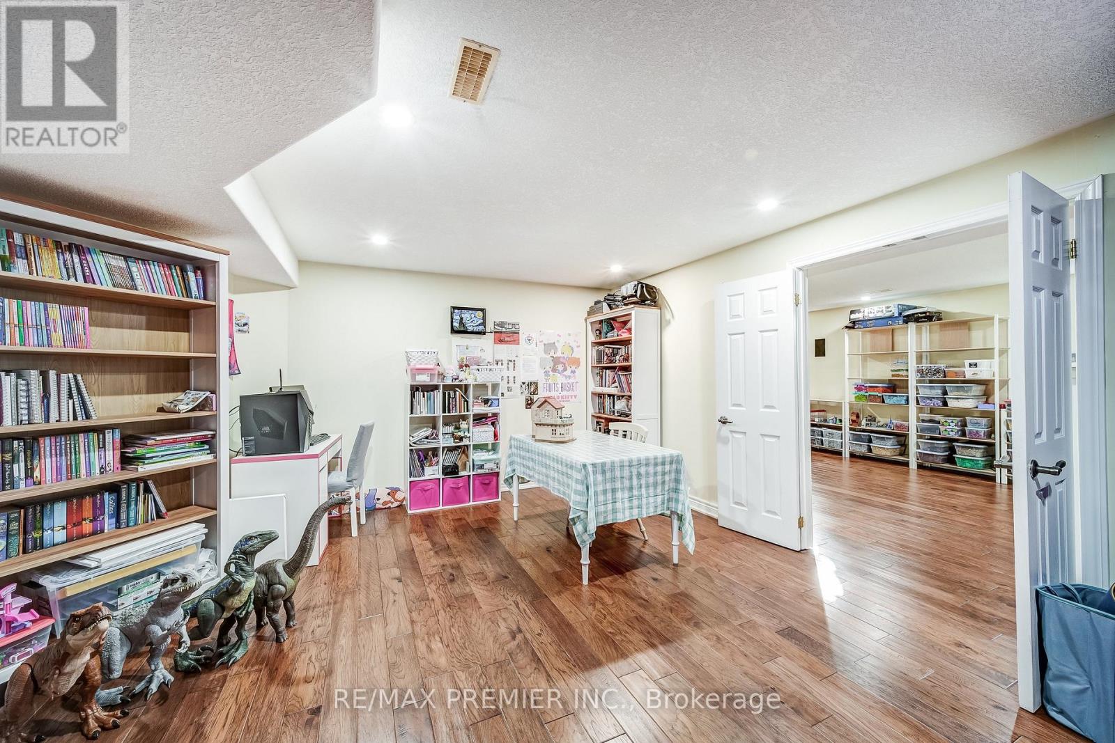 6548 10th Line, Essa, Ontario  L0L 2N0 - Photo 31 - N12492694