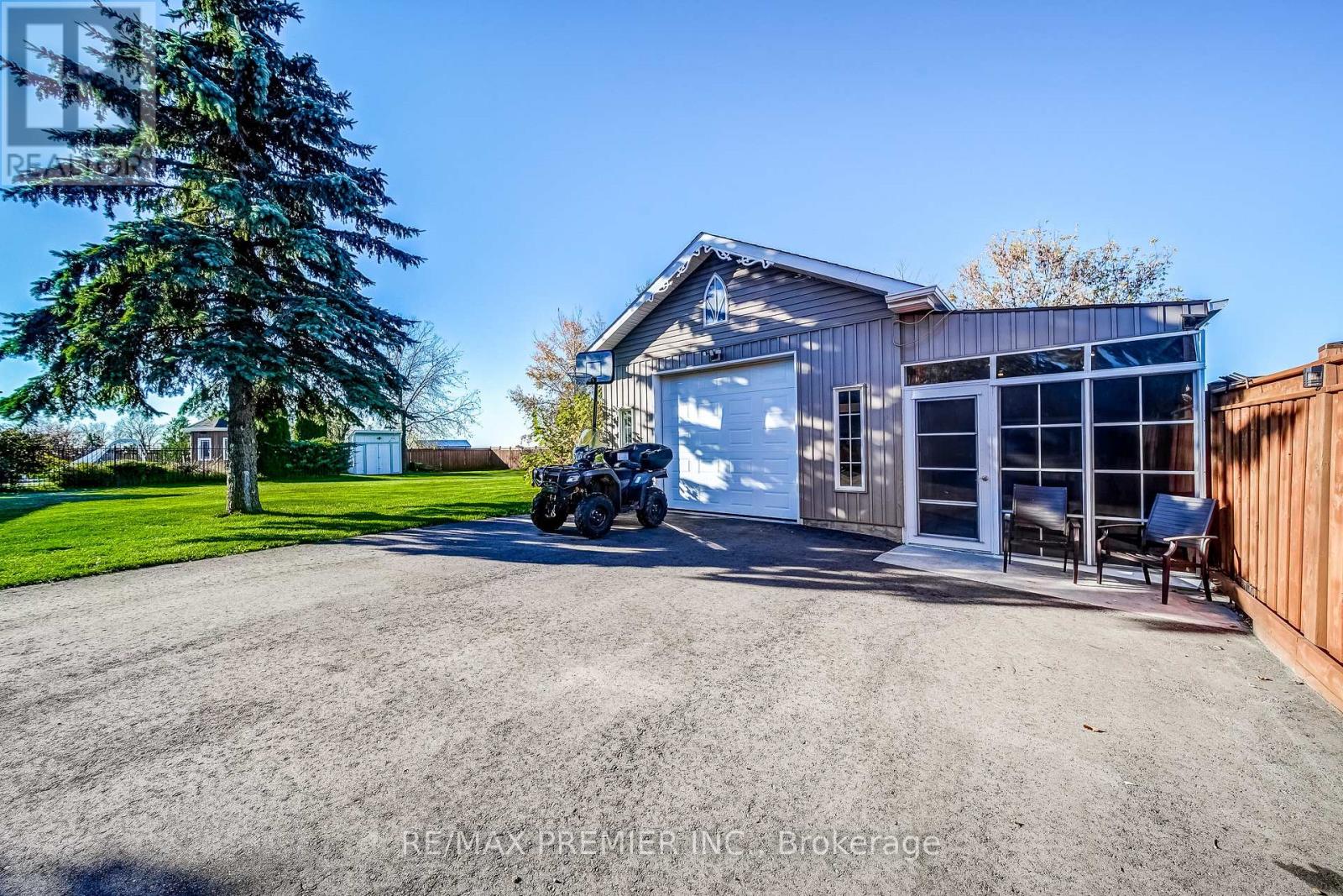 6548 10th Line, Essa, Ontario  L0L 2N0 - Photo 34 - N12492694