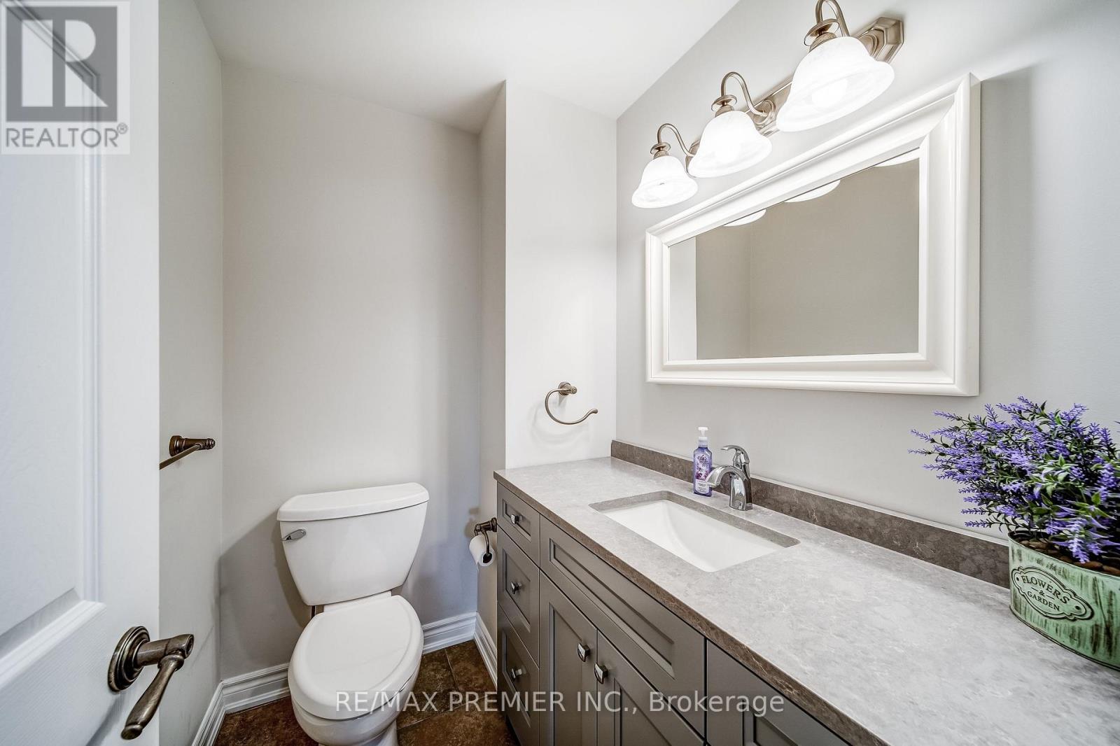 6548 10th Line, Essa, Ontario  L0L 2N0 - Photo 8 - N12492694