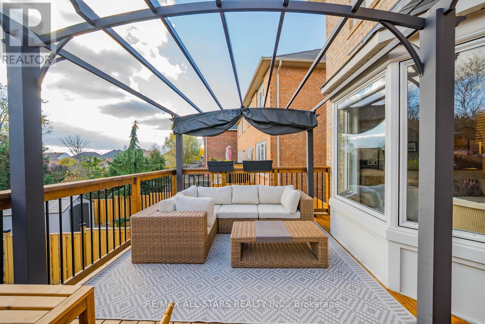 177 Dougherty Crescent, Whitchurch-Stouffville, Ontario  L4A 0A6 - Photo 17 - N12492712