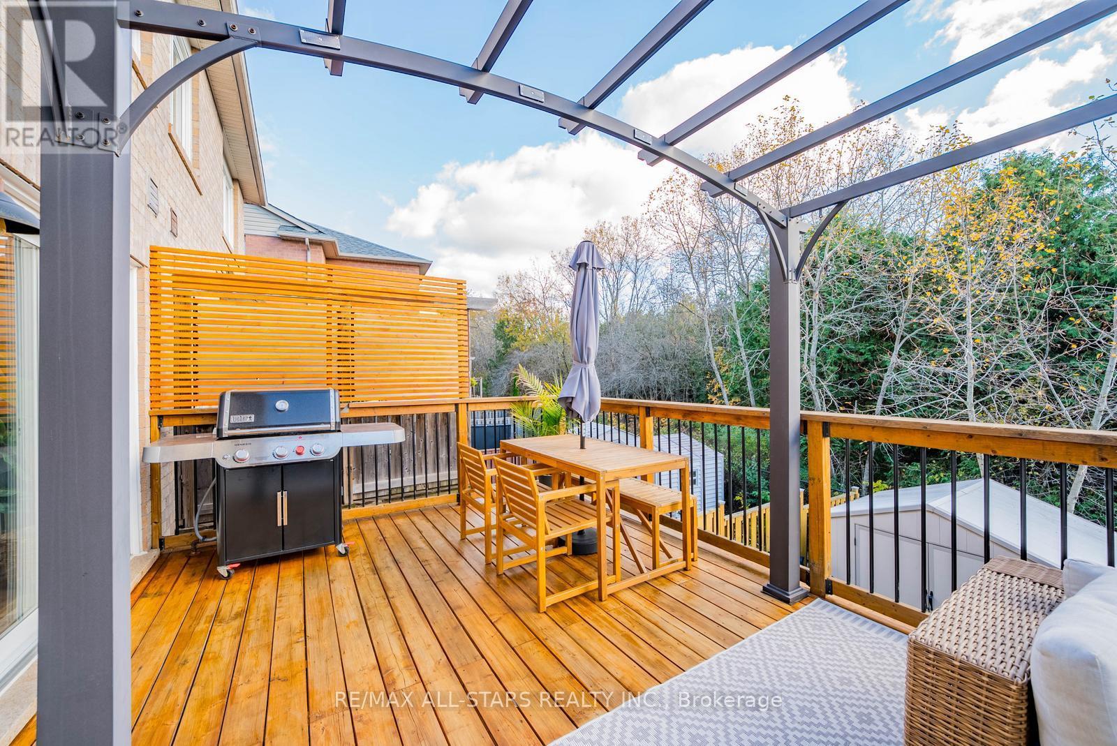 177 Dougherty Crescent, Whitchurch-Stouffville, Ontario  L4A 0A6 - Photo 19 - N12492712