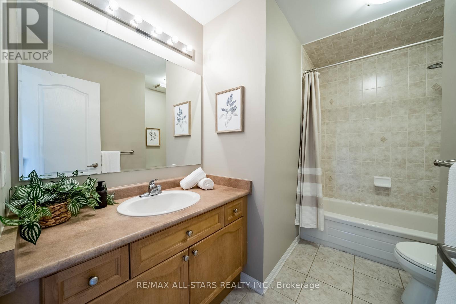 177 Dougherty Crescent, Whitchurch-Stouffville, Ontario  L4A 0A6 - Photo 33 - N12492712