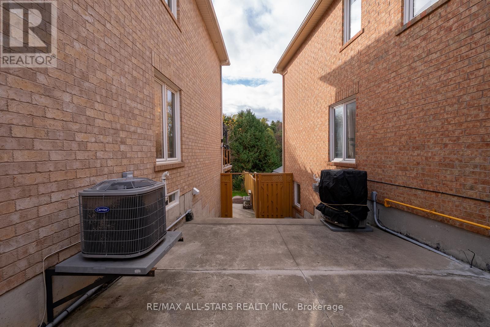 177 Dougherty Crescent, Whitchurch-Stouffville, Ontario  L4A 0A6 - Photo 40 - N12492712