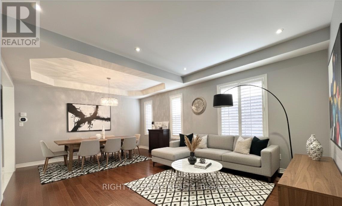 1209 Mctavish Drive, Newmarket, Ontario  L3X 0A9 - Photo 2 - N12492728