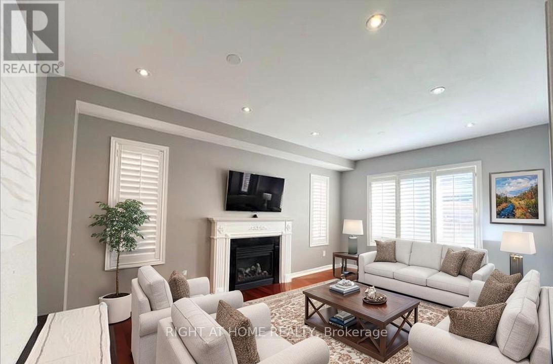 1209 Mctavish Drive, Newmarket, Ontario  L3X 0A9 - Photo 3 - N12492728